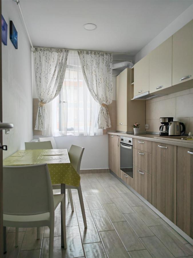 Apartment Adelina Brasov Luaran gambar